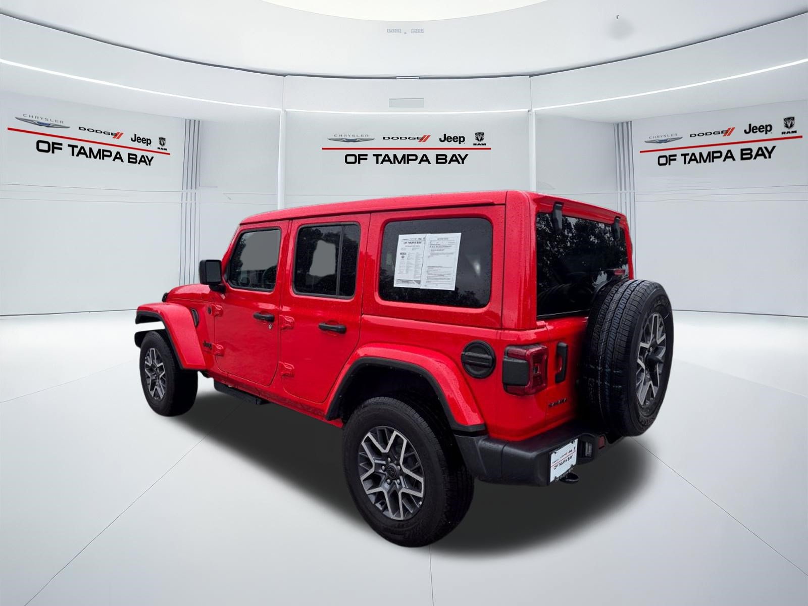 Used 2026 Jeep Wrangler Unlimited Sahara AWD/4WD image 4