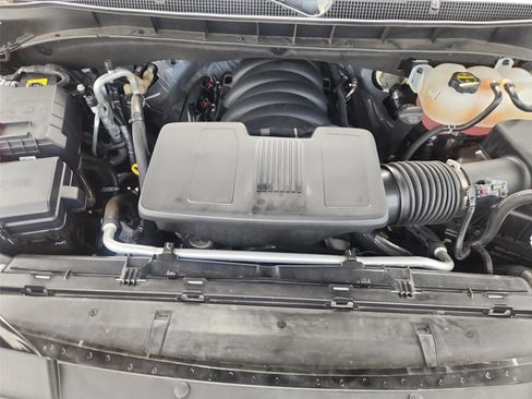 Used 2024 Chevrolet Tahoe Premier w/ Premium Package RWD image 30
