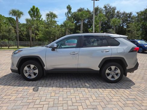 Certified 2025 Toyota RAV4 XLE w/ Convenience Package AWD/4WD image 8