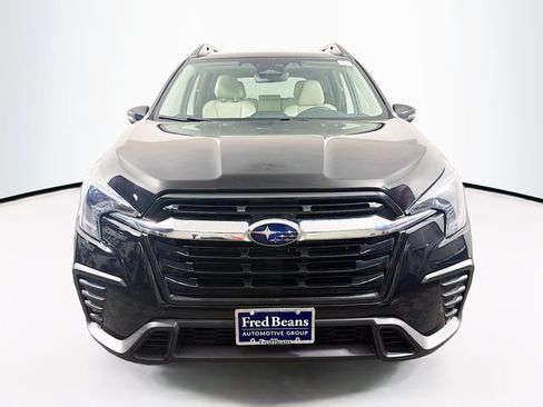 Used 2023 Subaru Ascent Limited AWD/4WD image 2