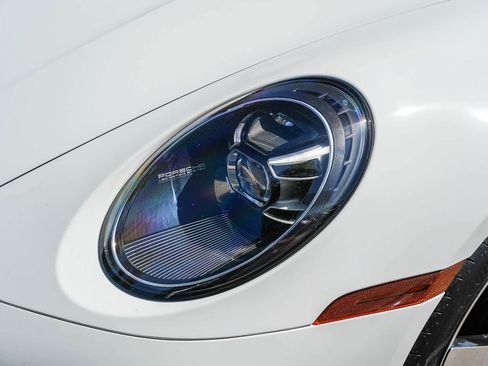 Used 2024 Porsche 911 Carrera S RWD image 10