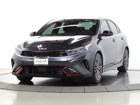 Used 2023 Kia Forte GT w/ GT2 Package FWD image 4