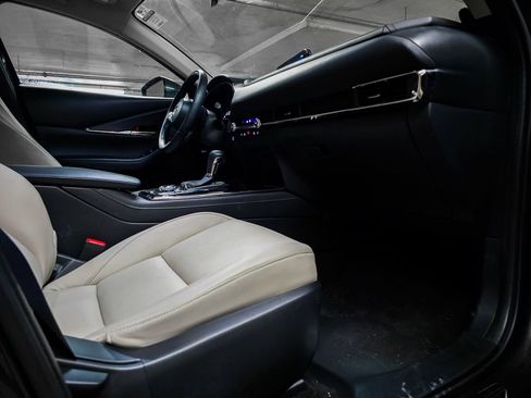 Used 2023 MAZDA CX-30 AWD 2.5 S w/ Preferred Package image 39