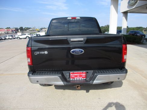Used 2015 Ford F150 XLT w/ Equipment Group 302A Luxury image 8