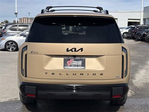 New 2027 Kia Telluride EX image 3