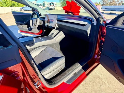 Used 2024 Tesla Model 3 Long Range AWD/4WD image 42