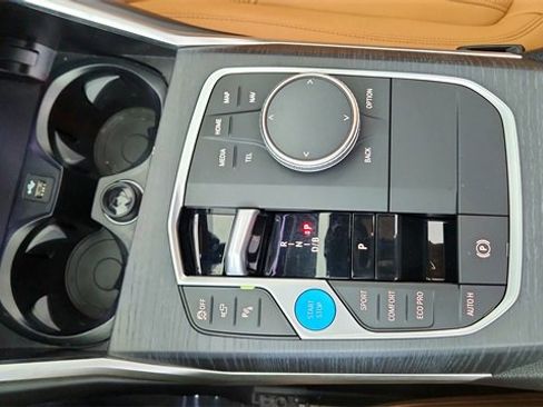 Used 2025 BMW i4 eDrive40 image 51