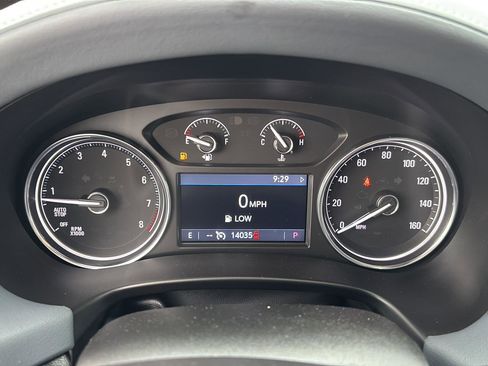 Used 2024 Buick Enclave Essence w/ Sport Touring Edition AWD/4WD image 19