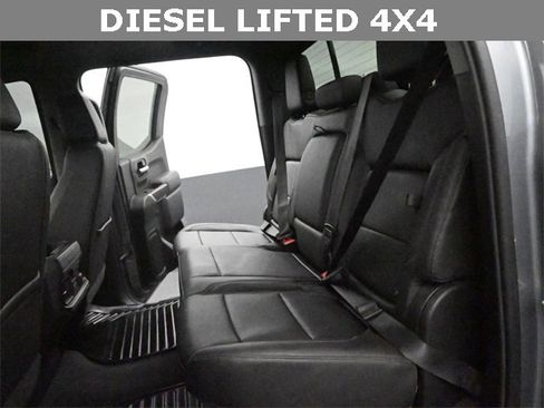 Used 2020 Chevrolet Silverado 1500 RST image 19