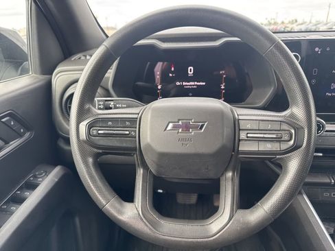 Used 2023 Chevrolet Colorado Trail Boss w/ Technology Package image 22