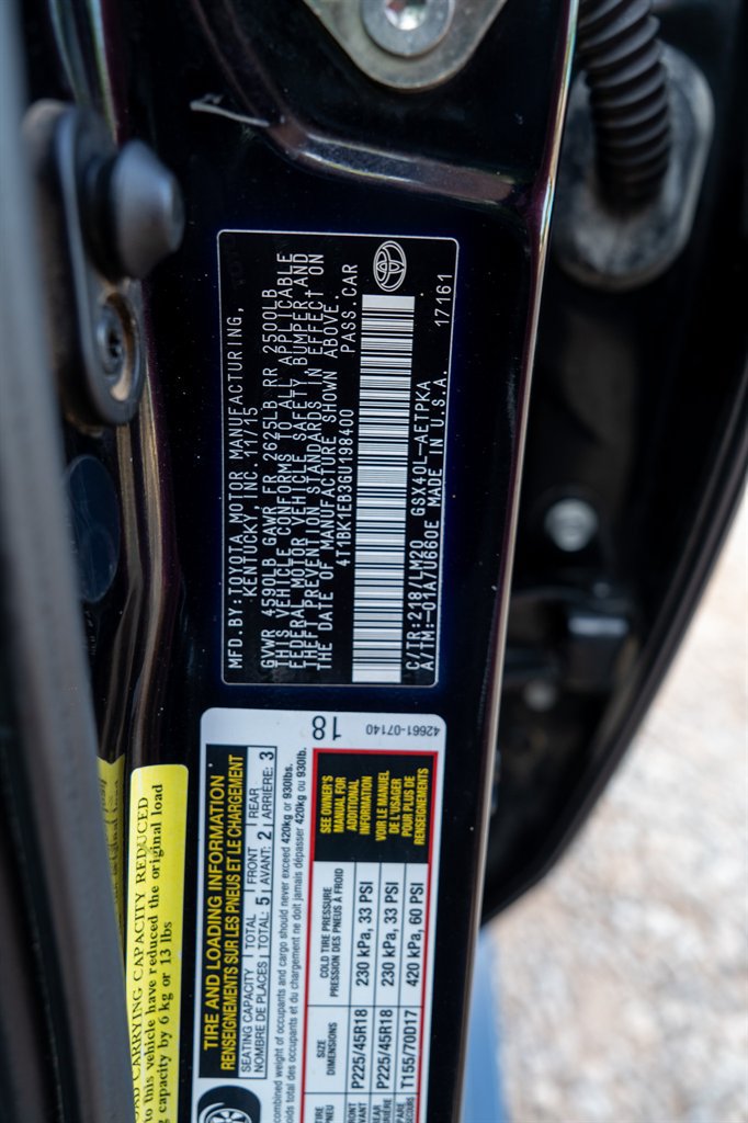 Used 2016 Toyota Avalon Limited w/ Toyota Safety Sense Package FWD image 33