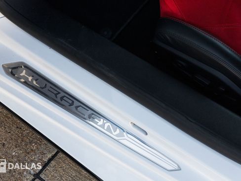 Used 2020 Lamborghini Huracan EVO image 20