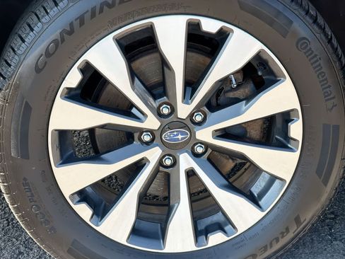 Used 2015 Subaru Outback 2.5i Limited image 14