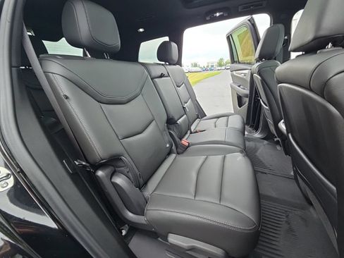 Used 2024 Cadillac XT6 Luxury w/ LPO, Floor Liner Package AWD/4WD image 25