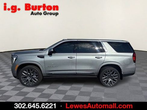 Used 2026 GMC Yukon Denali Ultimate AWD/4WD image 6