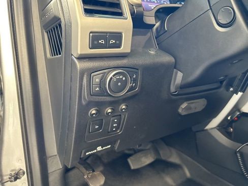 Used 2021 Ford F250 Lariat w/ Lariat Ultimate Package image 41