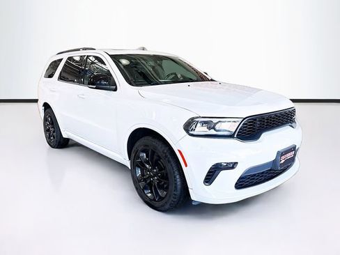 Used 2021 Dodge Durango GT image 3