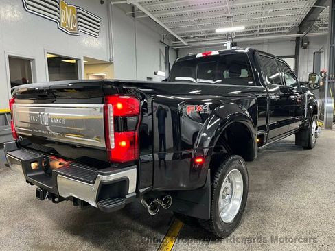 Used 2026 Ford F450 King Ranch w/ FX4 Off-Road Package image 3