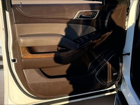 Used 2018 GMC Yukon Denali image 23