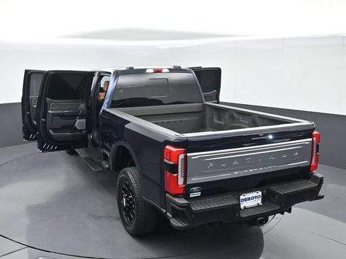 Used 2024 Ford F250 Platinum AWD/4WD image 63