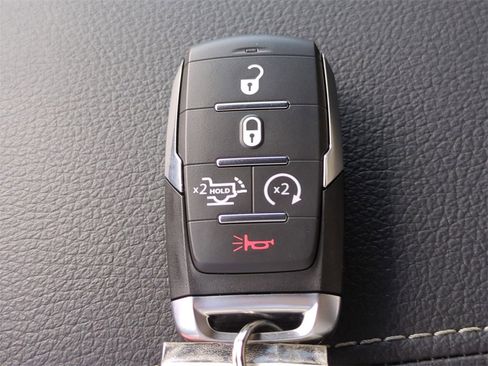 New 2025 RAM 1500 Big Horn image 32