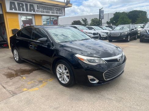 Used 2015 Toyota Avalon XLE FWD image 1