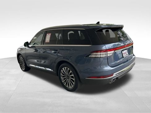 Used 2021 Lincoln Aviator Reserve w/ Equipment Group 201A RWD image 4