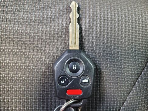 Used 2018 Subaru Impreza 2.0i image 32