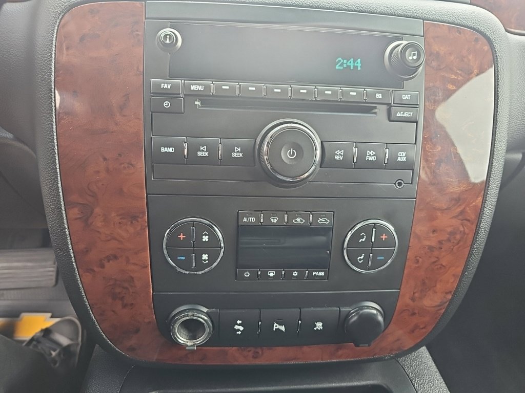 Used 2011 Chevrolet Silverado 1500 LTZ w/ LTZ Plus Package AWD/4WD image 19