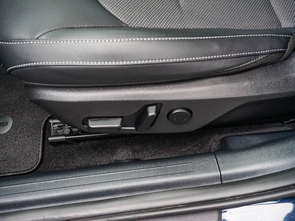 Certified 2023 Kia EV6 Light RWD image 20
