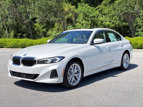 New 2026 BMW 330i Sedan w/ Convenience Package RWD image 1
