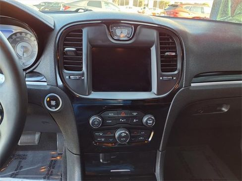 Used 2023 Chrysler 300 S image 18