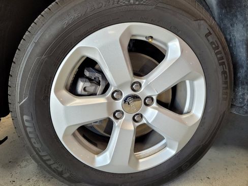 Used 2020 Jeep Compass Latitude image 31