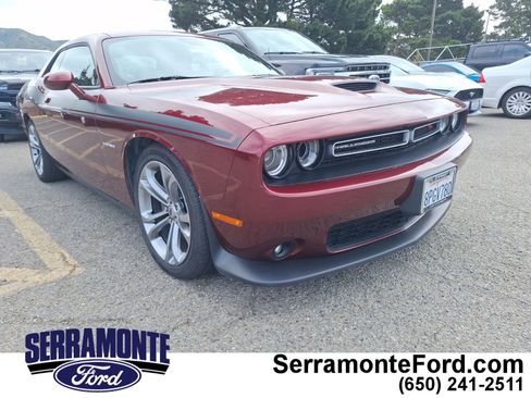 Used 2020 Dodge Challenger R/T w/ Driver Convenience Group RWD image 1