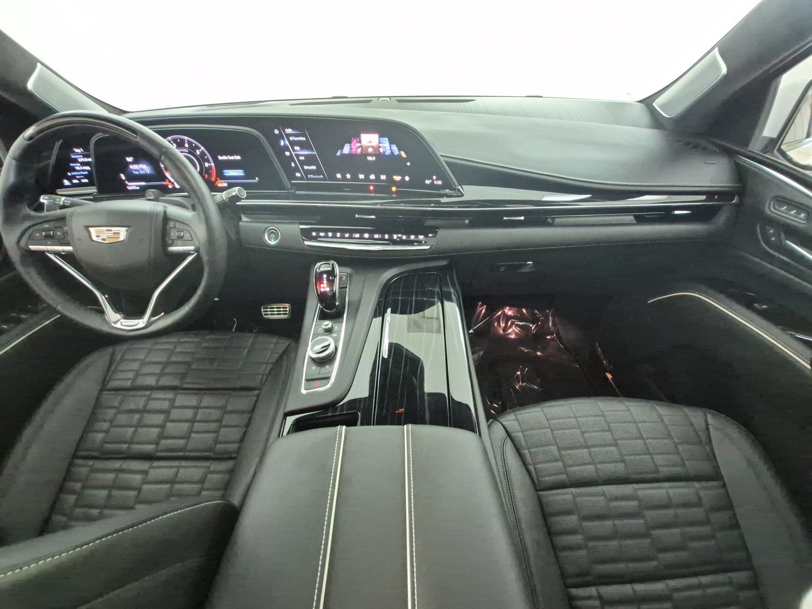 Used 2024 Cadillac Escalade V w/ LPO, Floor Liner Package AWD/4WD image 20