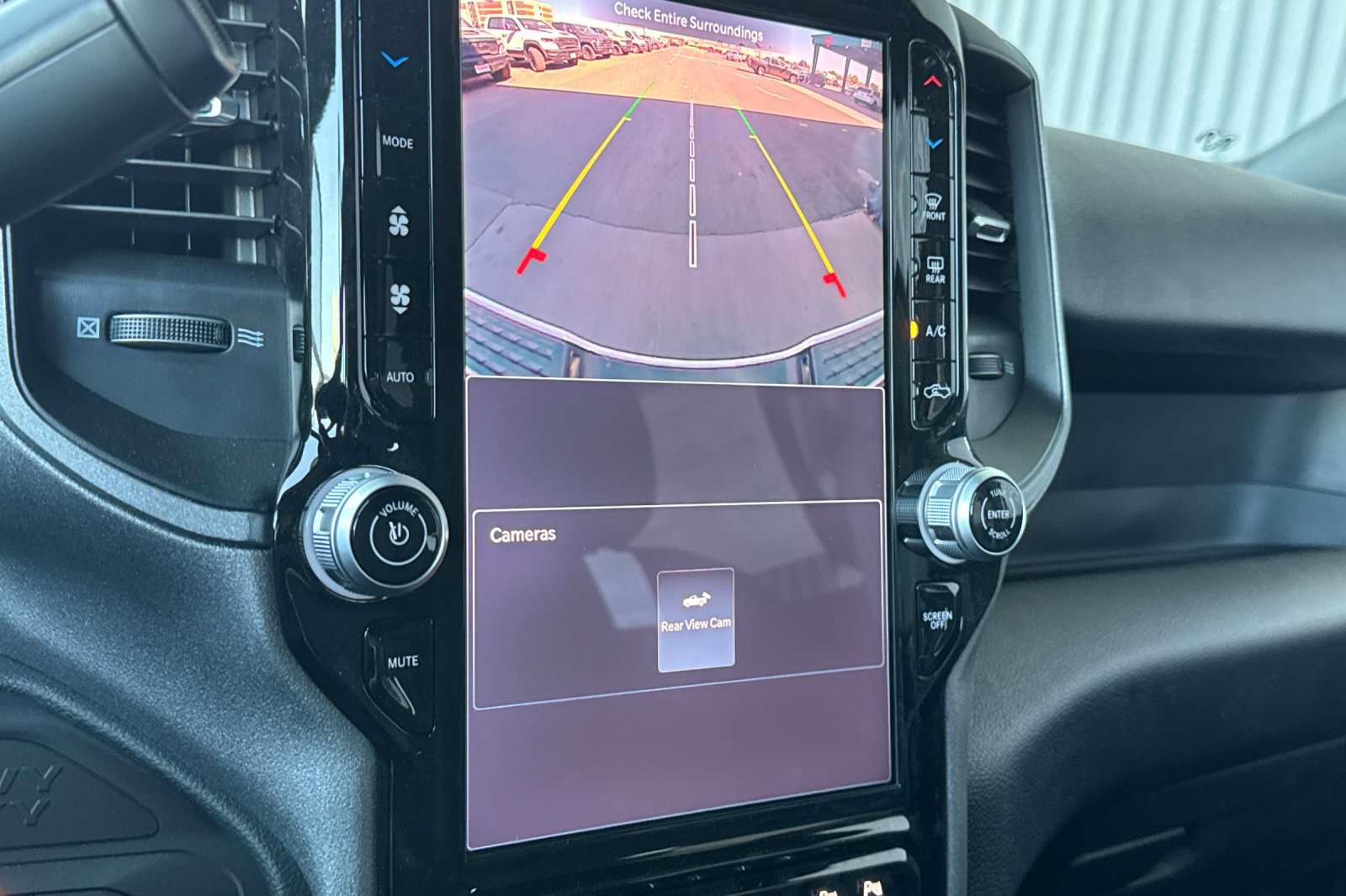 New 2027 RAM 2500 Tradesman AWD/4WD image 18