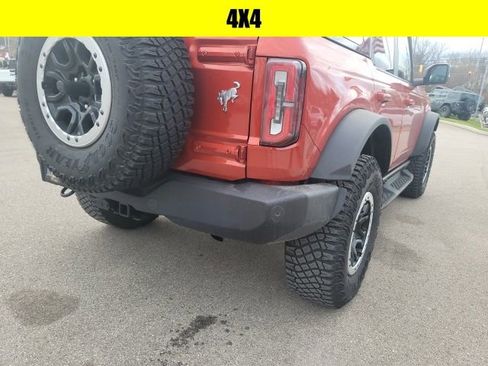 Used 2024 Ford Bronco Outer Banks w/ Sasquatch Package image 5