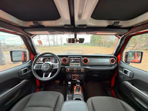 Used 2023 Jeep Wrangler Sahara image 2