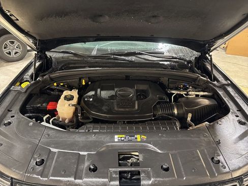 Used 2023 Jeep Grand Cherokee Overland w/ Luxury Tech Group IV image 39