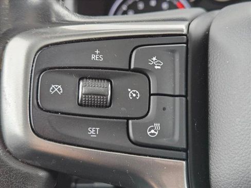 Used 2021 Chevrolet Tahoe Z71 w/ Z71 Signature Package AWD/4WD image 16