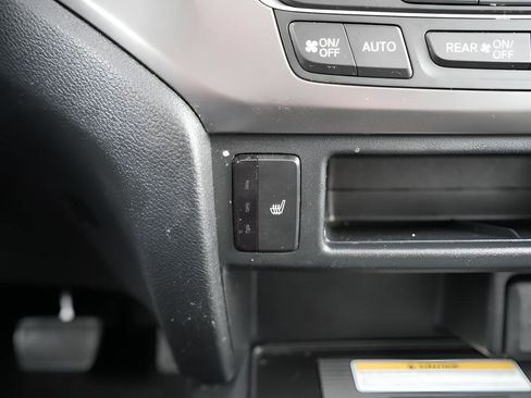 Used 2023 Honda Passport EX-L image 35