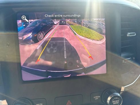Used 2019 RAM 1500 Big Horn RWD image 12
