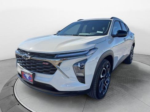 New 2026 Chevrolet Trax RS w/ Driver Confidence Package image 3