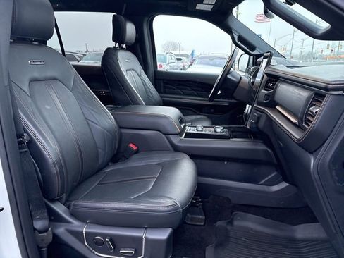 Used 2023 Ford Expedition Max Platinum image 10