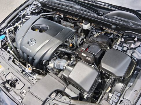 Used 2020 MAZDA MAZDA3 Sedan image 22