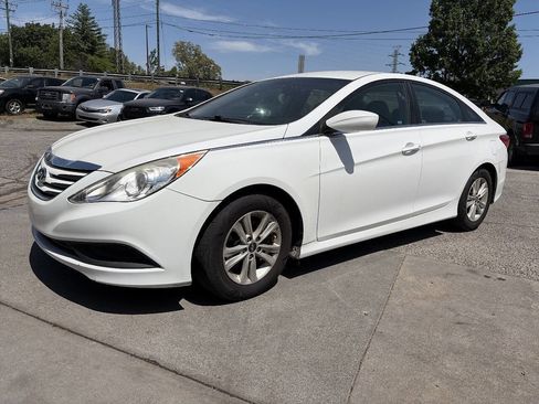 Used 2014 Hyundai Sonata GLS image 4