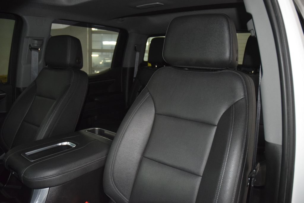 Used 2022 Chevrolet Silverado 1500 LTZ AWD/4WD image 44