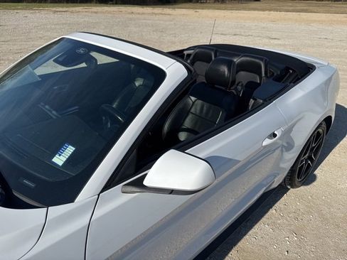 Used 2023 Ford Mustang Premium image 6