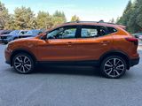 Used 2017 Nissan Rogue Sport SL w/ SL Premium Package image 4