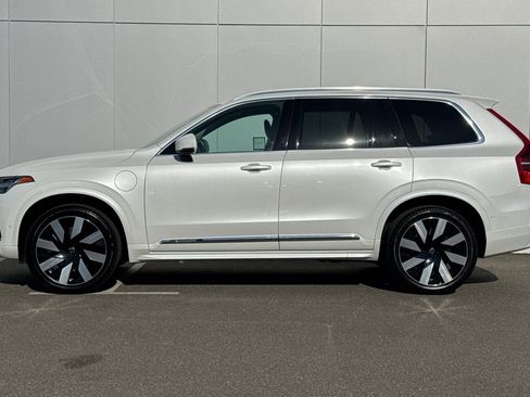 Used 2023 Volvo XC90 T8 Ultimate w/ Protection Package Premier AWD/4WD image 2